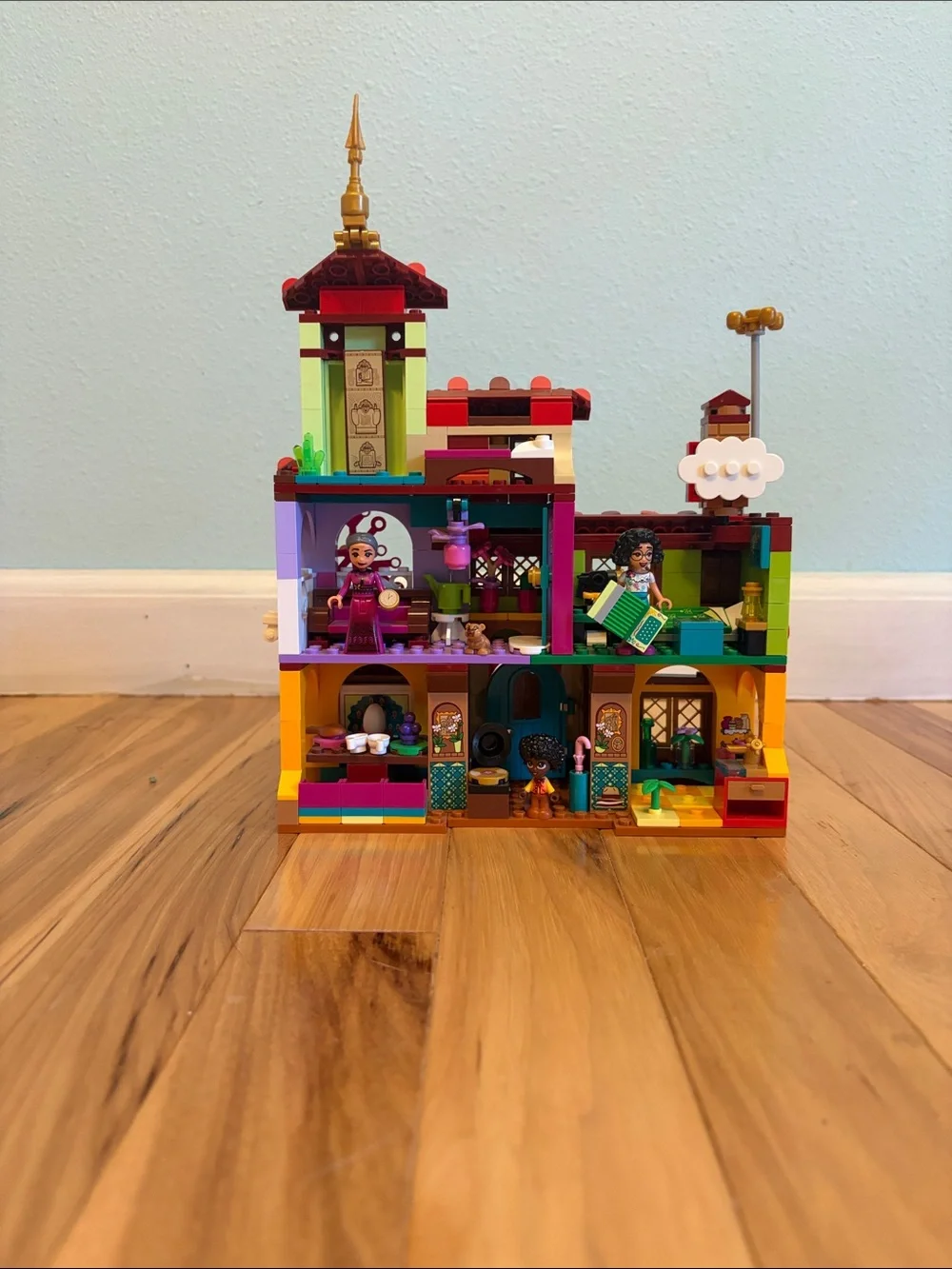 Disney Lego The Madrigal House